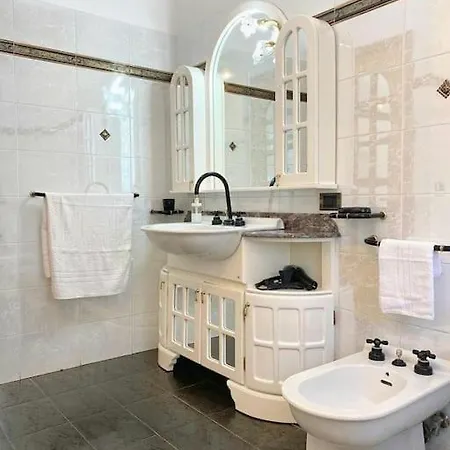 Semesterbostad Casaetnamarty Acireale